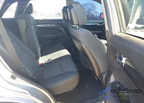 2013 Kia Sorento Lx z USA, uszkodzony, nr VIN 5XYKT3A11DG361634